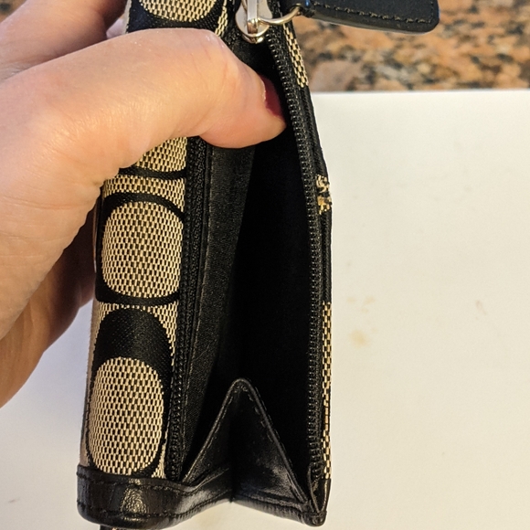 Black Coach and Wallet - Picture 13 of 13